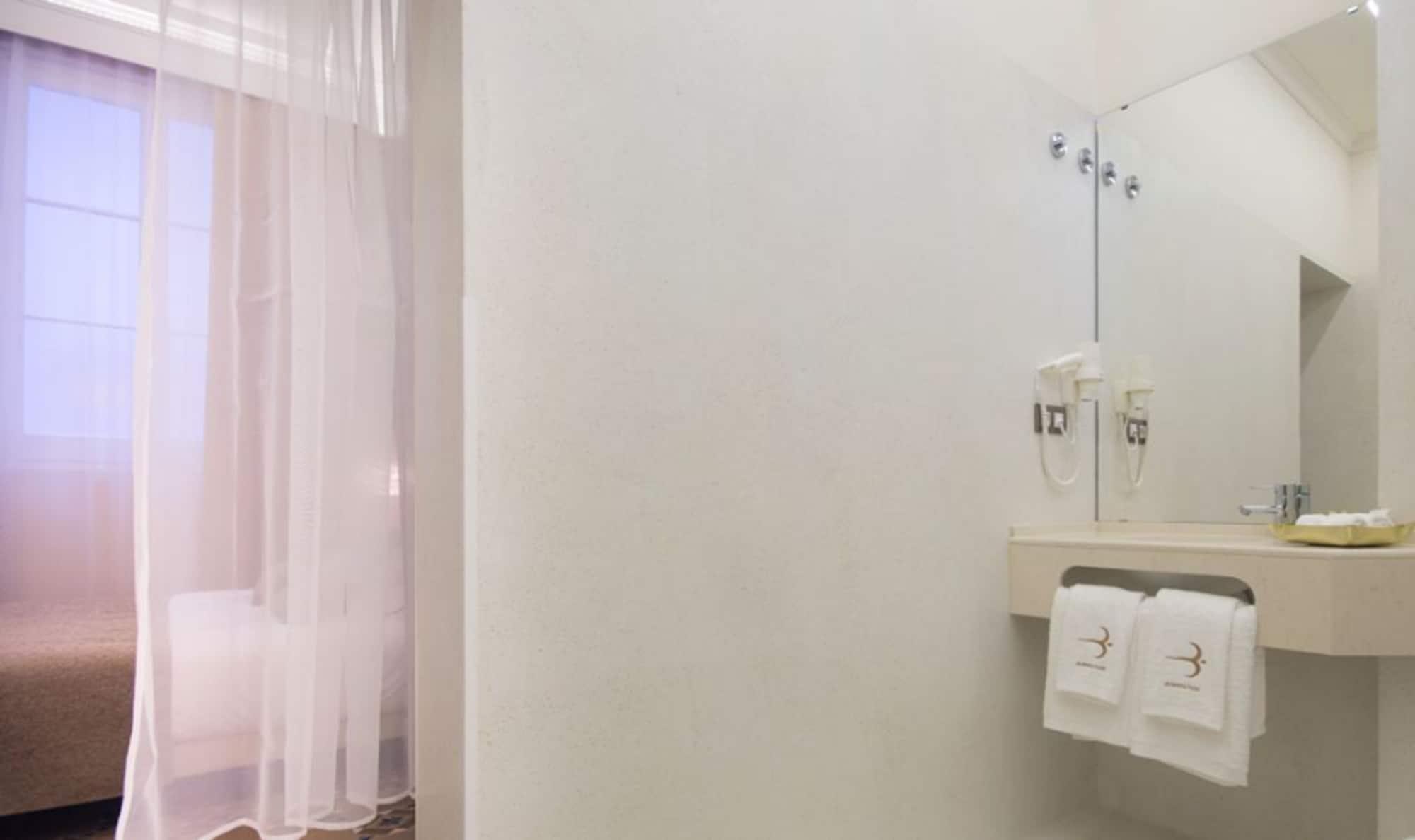 Anakena House Bed & Breakfast Barselona Dış mekan fotoğraf